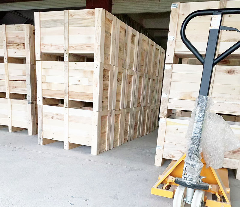 木箱、鋼帶箱、熏蒸木箱、出口木箱、大型木箱、復合木箱